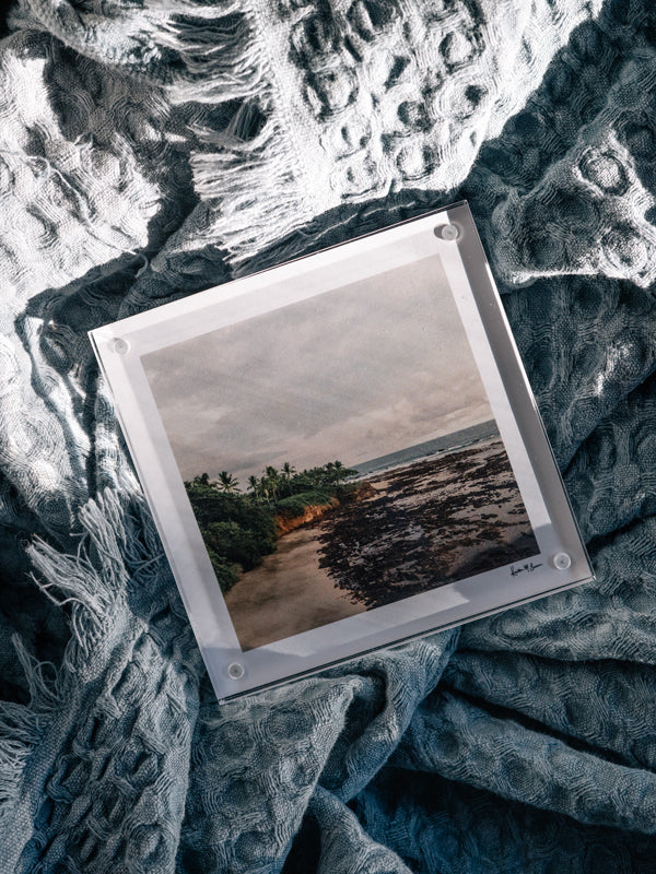 Now you can wanderlust away to your happy place while you're working with the Costa Rica desktop photo calendar! Dream away to a new location each month, and after the month is over, you can cut away the month on the bottom and frame the print!