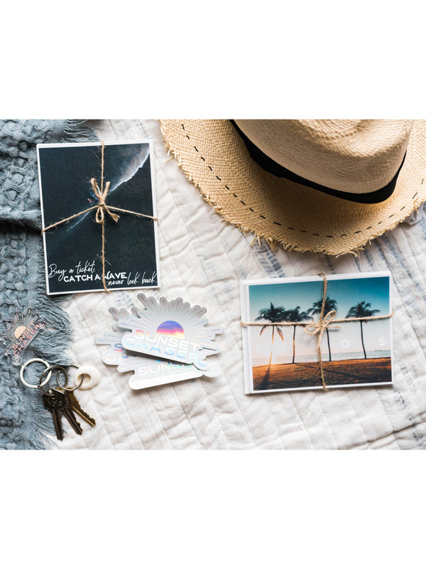 Photo notecard and postcard set. What's better than a text message from a loved one? Happy mail from a loved one! š«š Grab this dreamy set of four notecards printed on divine linen card stock (blank inside) and start sending some love notes to your mom, boyfriend/girlfriend, best friend...and of course your grandma! By Kristen M. Brown, Samba to the Sea for The Sunset Shop.