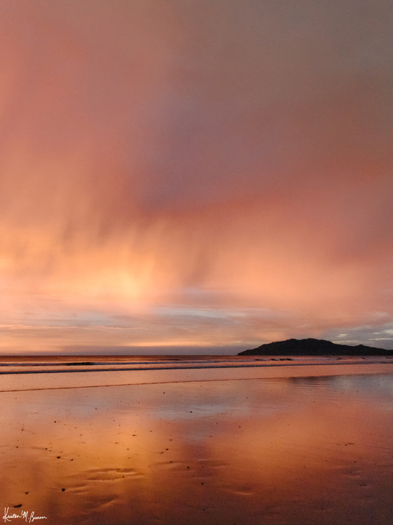 Gorgeous sunset at the beach in Tamarindo Costa Rica over the Pacific Ocean. Photographed by Kristen M. Brown of Samba to the Sea for The Sunset Shop.